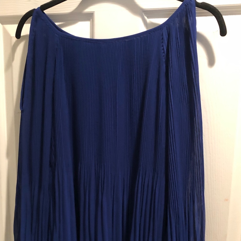 Long sleeve cold shoulder blouse with pleats